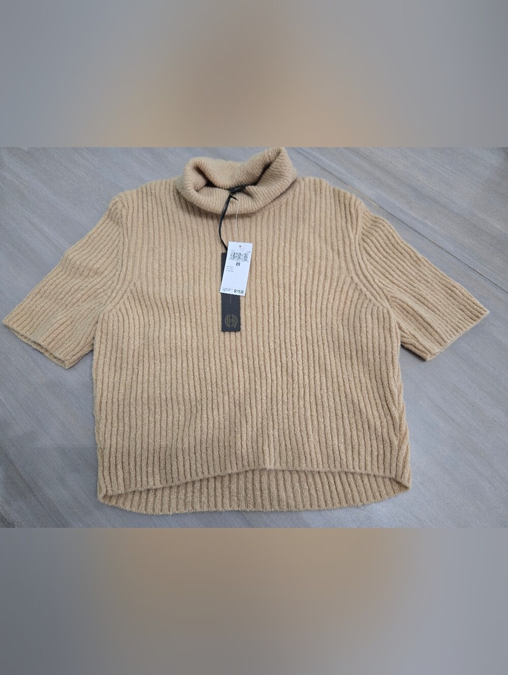 NWT House of Harlow Medium Ribbed Short-Sleeve Turtleneck Sweater